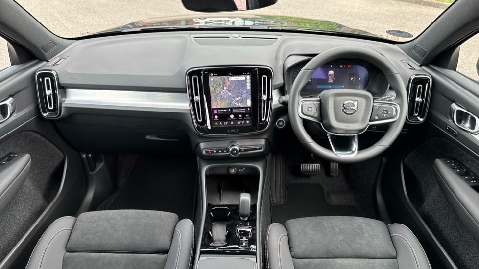 Volvo XC40 2.0 B3 Mhev Plus Dark Dct Euro 6 Ss Black #5