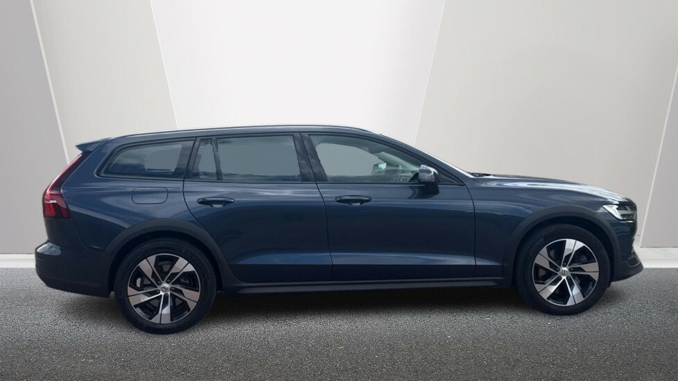 Volvo V60 Cross Country T5 Awd Plus Cruise Control Park Assist Blue #3