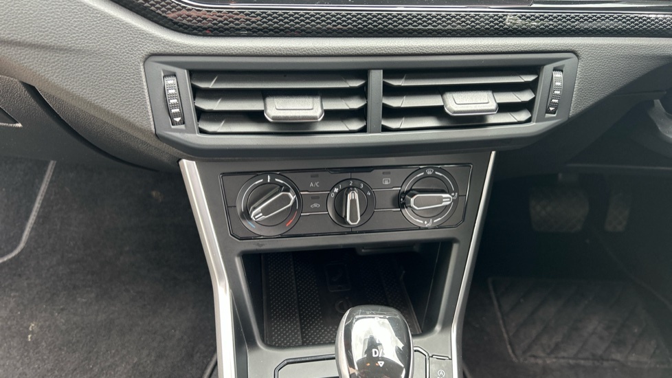 Volkswagen Polo 1.0 Tsi Match White #18