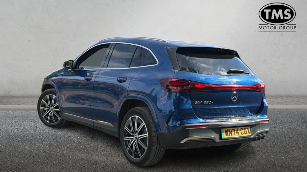 Mercedes-Benz EQA Eqa 250 70.5Kwh Amg Line Executive WN74CGX Blue #2