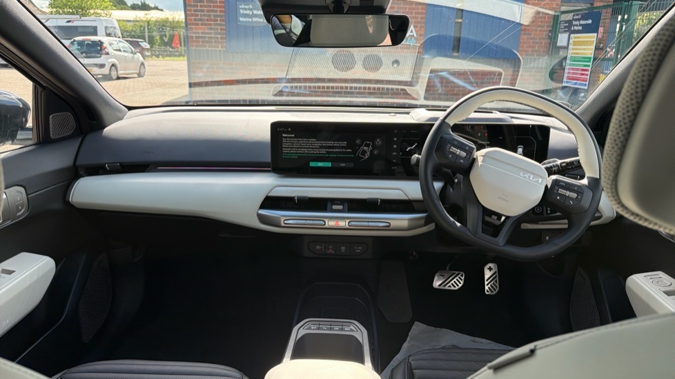 Kia EV4 81.4Kwh Gt-line S White #6