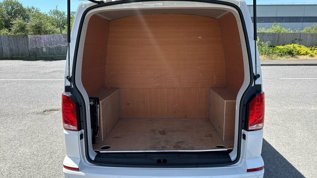 Volkswagen Transporter 2.0 Tdi T30 Highline Kombi Double Cab D FH24UVZ White #3