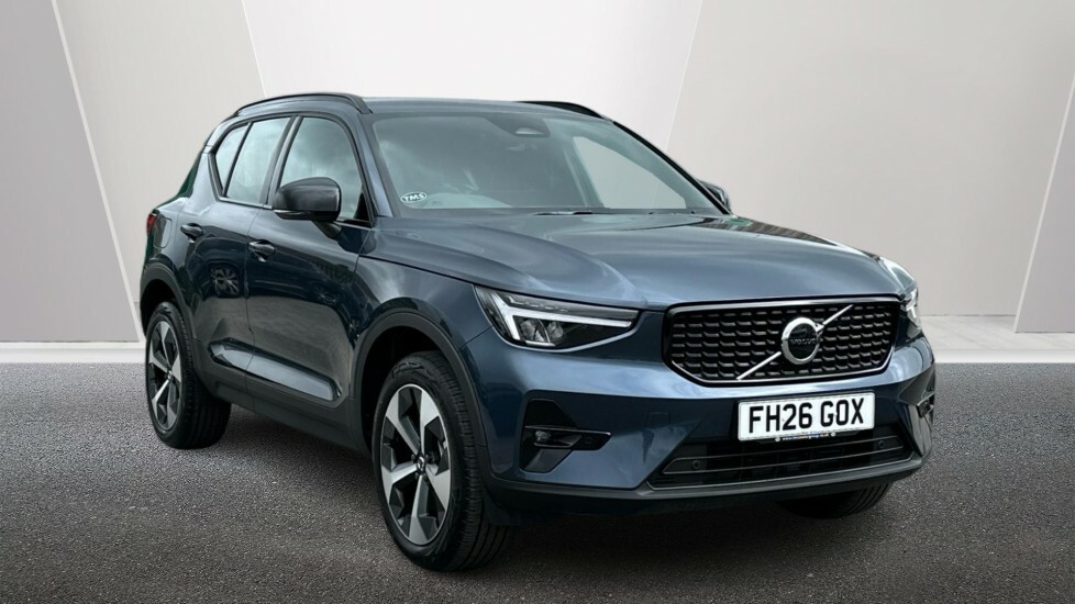 Volvo XC40 Plus, B3 Mild Hybrid, Dark FH26GOX Blue