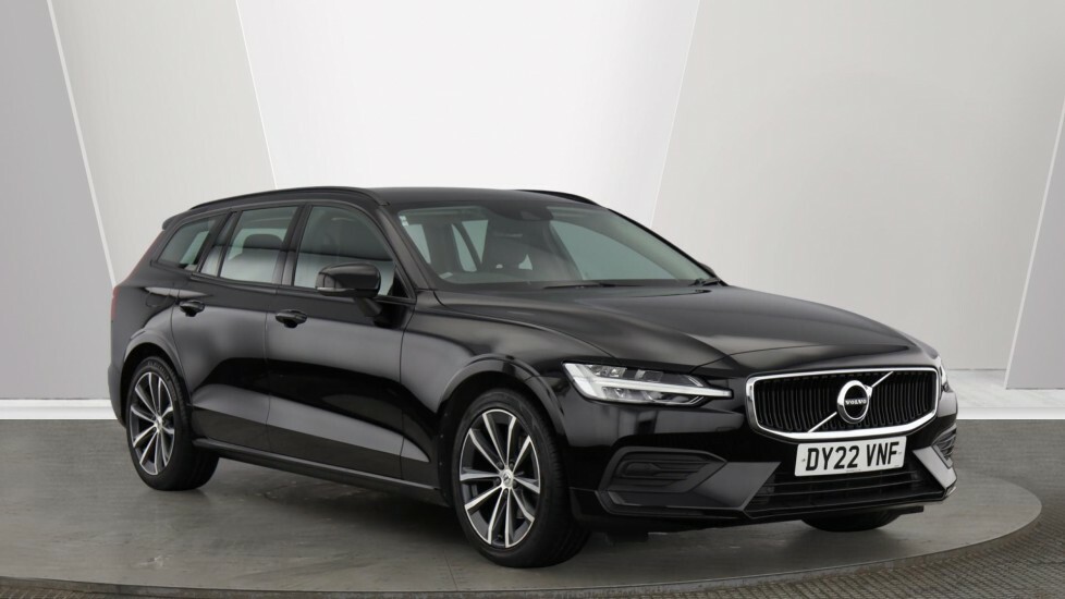 Volvo V60 2.0 B3 Mhev Momentum Dct Euro 6 Ss Black