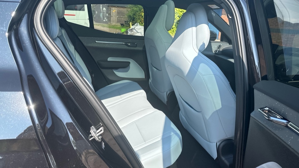 Volvo EX30 Ultra, Twin Motor Performance, Tinted Re BW26AEX Blue #6