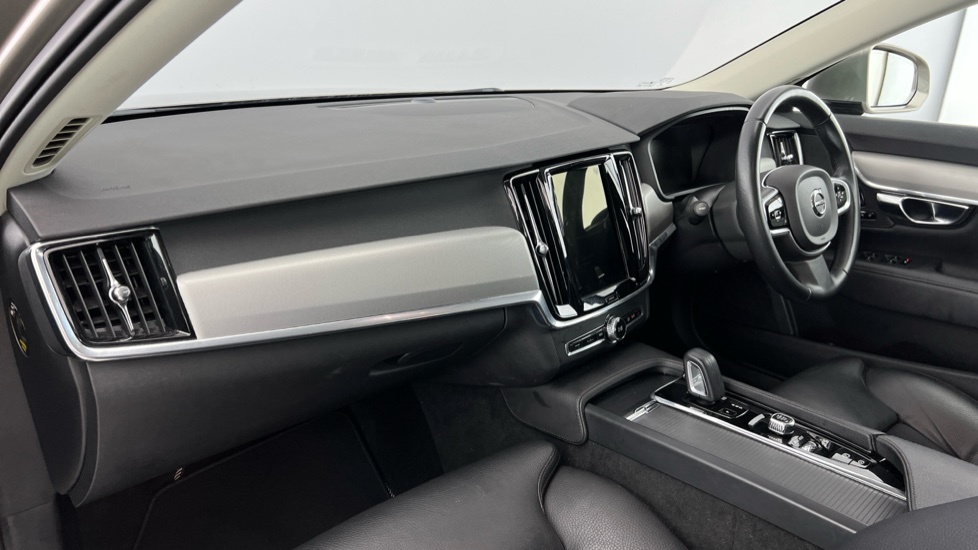 Volvo V90 2.0 B4 Mhev Momentum Estate Hybrid Grey #6