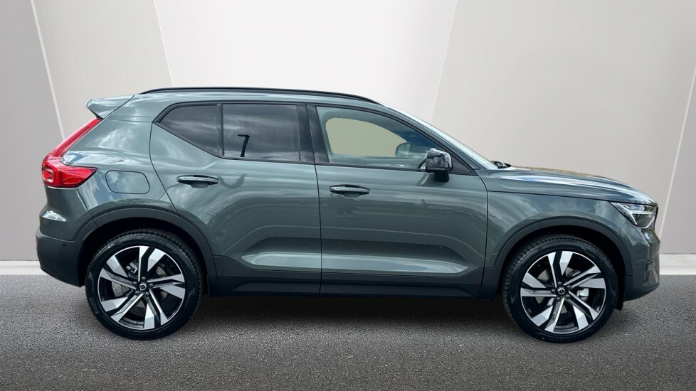 Volvo XC40 Ultra, B4 Mild Hybrid, Dark  #3