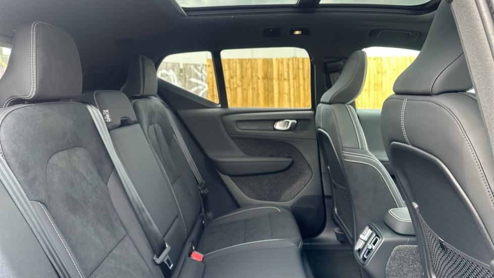 Volvo XC40 Ultra, B4 Mild Hybrid, Dark  #6