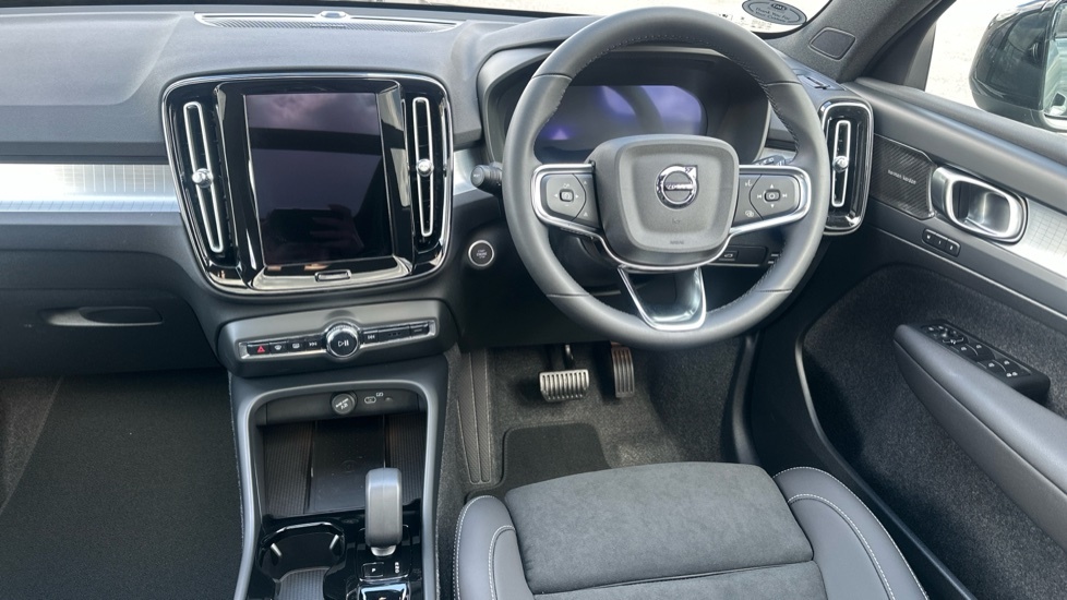 Volvo XC40 Ultra, B4 Mild Hybrid, Dark  #4