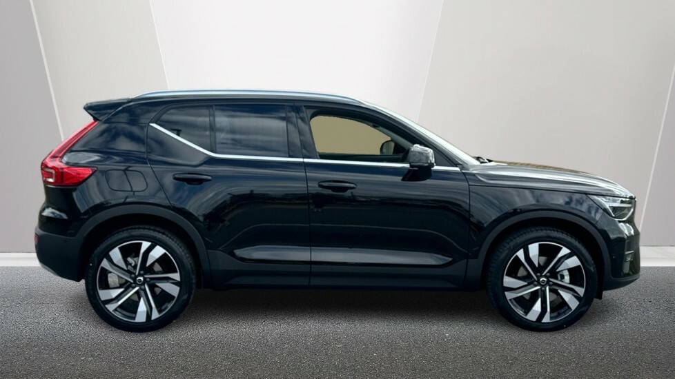 Volvo XC40 Ultra, B4 Mild Hybrid, Bright Black #3