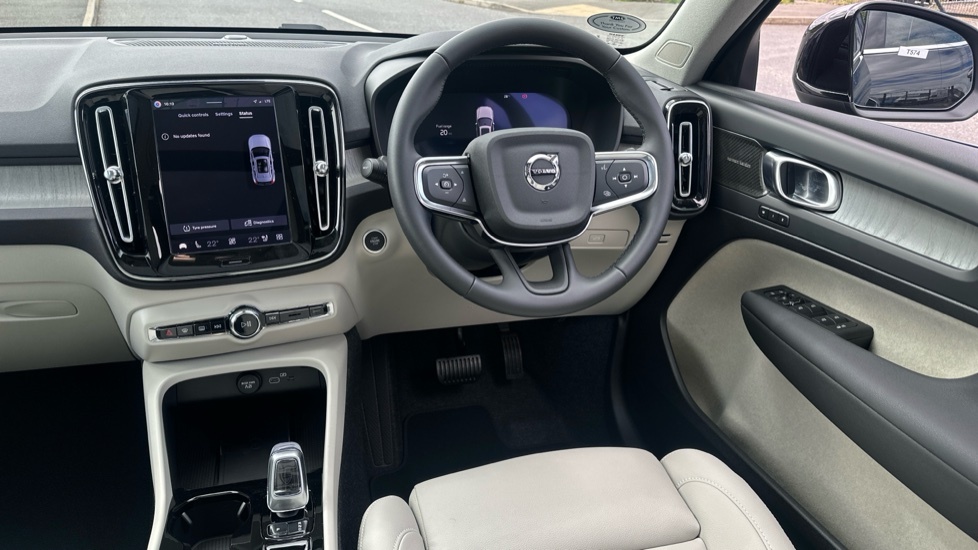 Volvo XC40 Ultra, B4 Mild Hybrid, Bright Black #4
