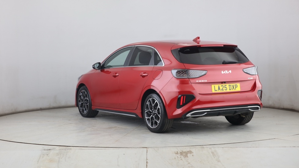 Kia Ceed 1.5 T-gdi Dct Gt-line Red #2