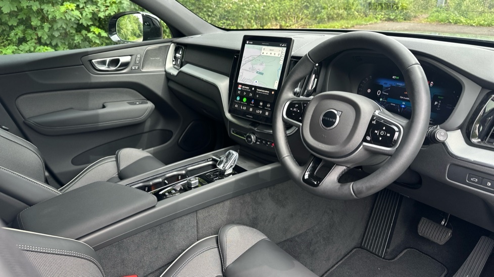 Volvo XC60 2.0 T6 18.8Kwh Plus Black Edition Awd Euro 6 Grey #4
