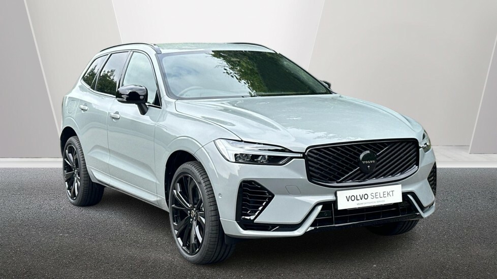 Volvo XC60 2.0 T6 18.8Kwh Plus Black Edition Awd Euro 6 Grey