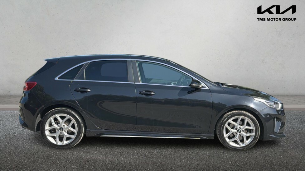 Kia Ceed 1.6 Crdi Mhev Gt-line Dct Euro 6 Ss Black #4