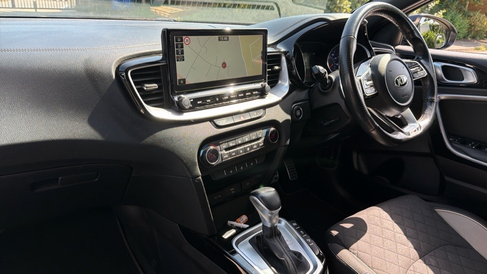 Kia Ceed 1.6 Crdi Mhev Gt-line Dct Euro 6 Ss Black #3