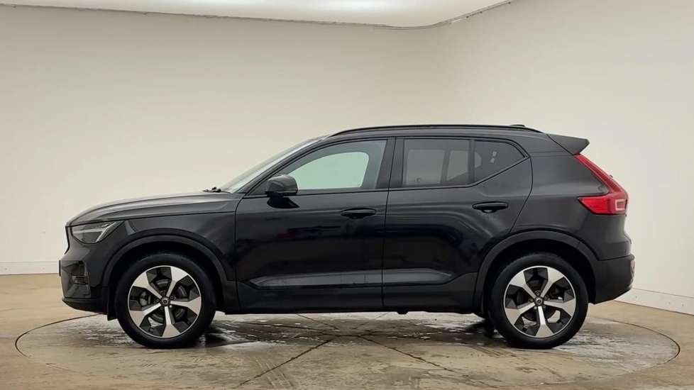 Volvo XC40 Plus, B4 Mild Hybrid, Dark 12,000 Saving RF25FYK Black #6