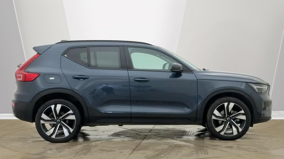 Volvo XC40 Ultra, B4 Mild Hybrid, Dark Harmon Kardon Blue #2