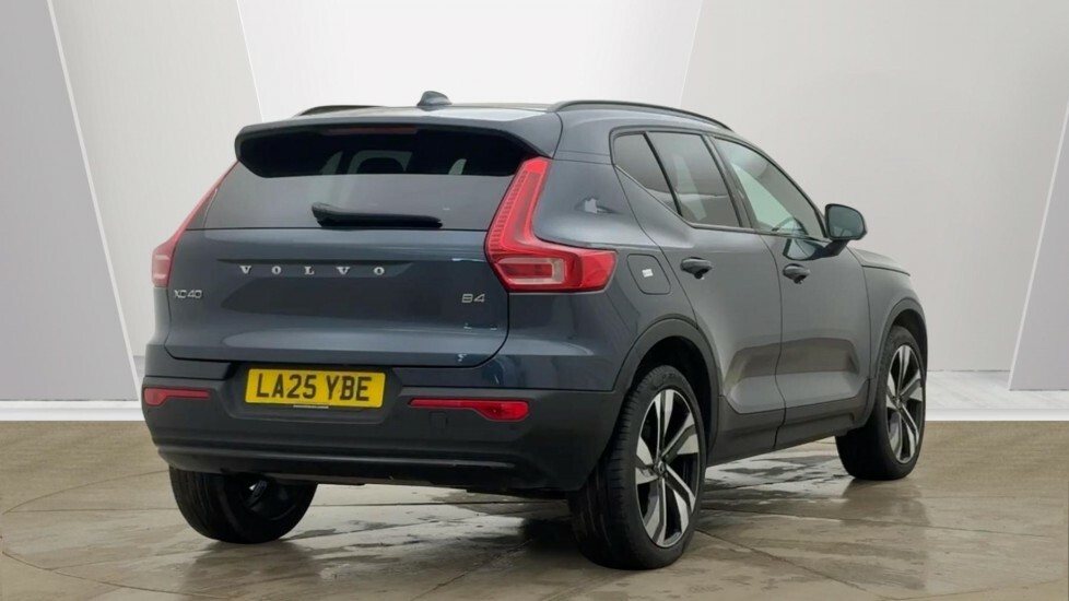 Volvo XC40 Ultra, B4 Mild Hybrid, Dark Harmon Kardon Blue #3
