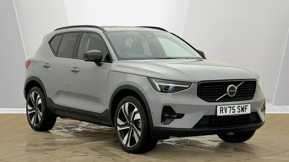 Volvo XC40 Ultra, B3 Mild Hybrid, Dark Panoramic Roo Grey