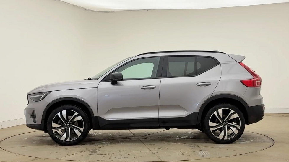 Volvo XC40 Ultra, B3 Mild Hybrid, Dark11,500 Saving Silver #6