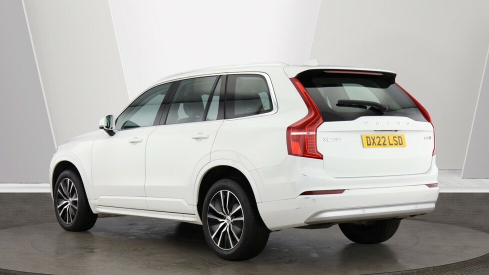 Volvo XC90 2.0 B5 Mhev Momentum Suv Hybrid 4W White #3