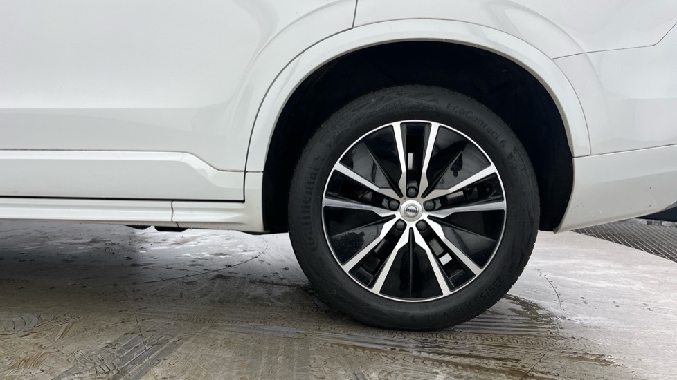 Volvo XC90 2.0 B5 Mhev Momentum Suv Hybrid 4W White #4
