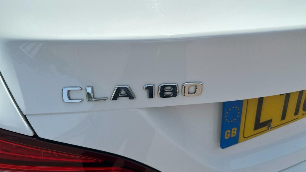 Mercedes-Benz CLA Class 1.6 Cla180 Amg Line Coupe 7G-dct Euro 6 Ss White #5