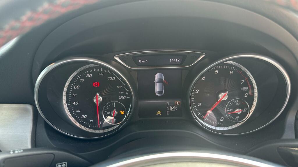 Mercedes-Benz CLA Class 1.6 Cla180 Amg Line Coupe 7G-dct Euro 6 Ss White #2