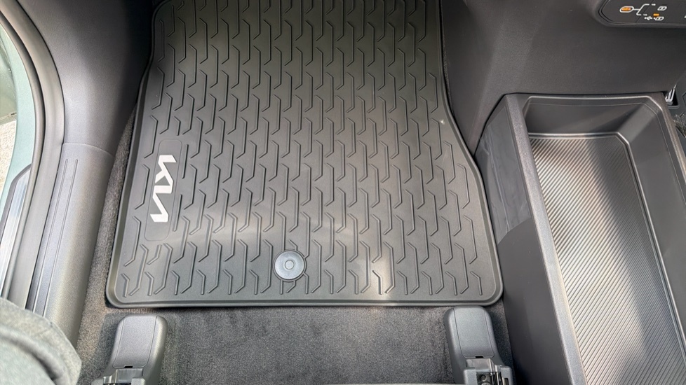 Kia  160Kw Gt-line S 81.4Kwh White #19