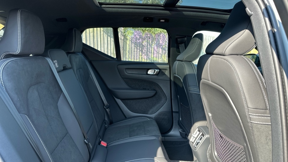 Volvo EX40 Black Edition Ultra, Single Motor Extended Range,  #6