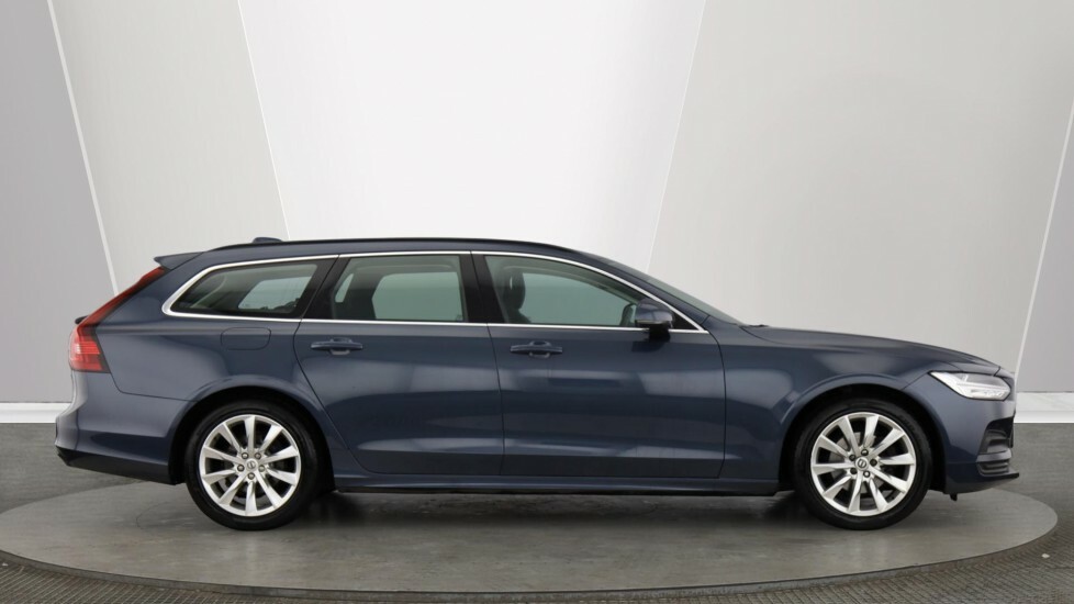 Volvo V90 Momentum, B4 Mild Hybrid Rear Camera Blue #2