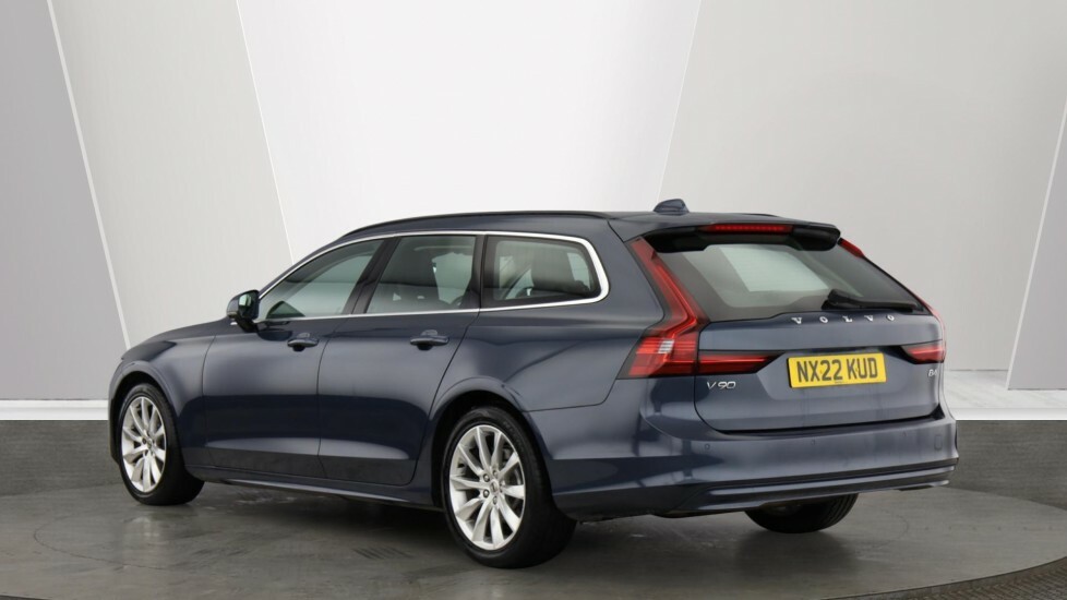Volvo V90 Momentum, B4 Mild Hybrid Rear Camera Blue #3