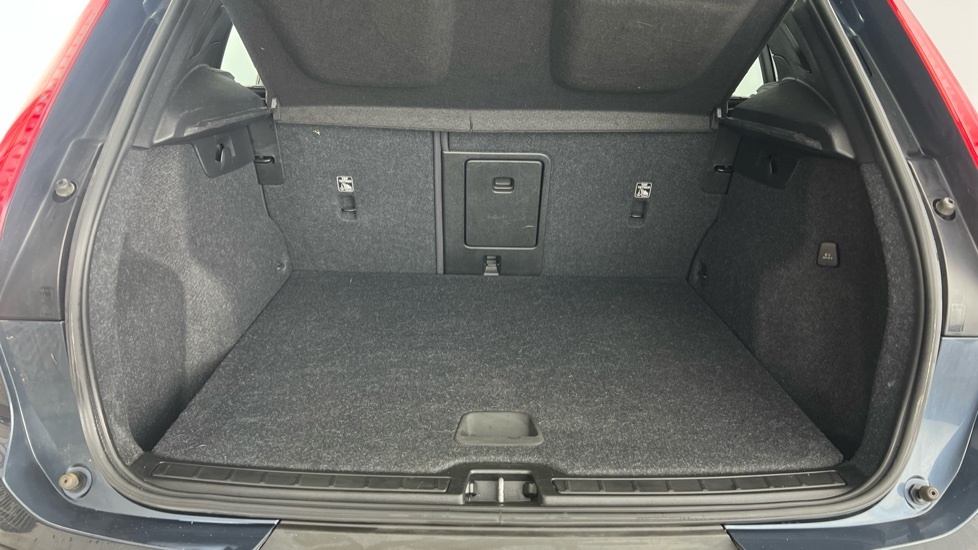 Volvo XC40 1.5 T3 Momentum Suv Euro 6 Ss Blue #5