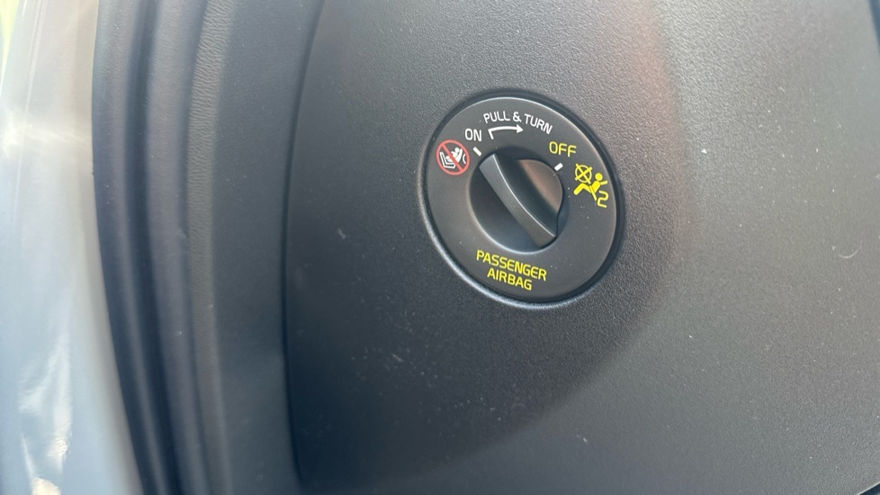 Volvo XC60 2.0 T6 335 Phev Plus Pro Dark Awd Geartronic  #27
