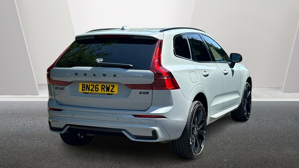 Volvo XC60 2.0 B5 Mhev Ultra Black Edition Suv Hyb Grey #2