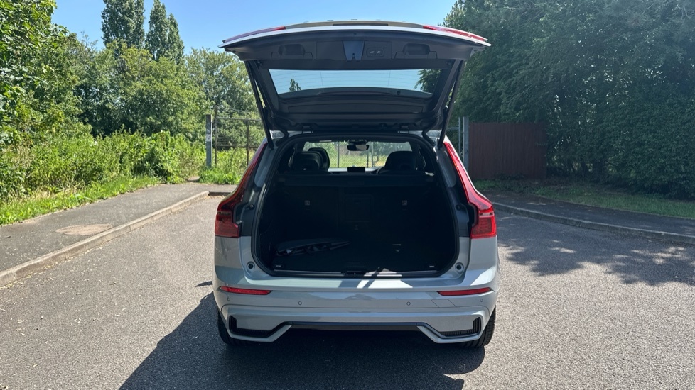 Volvo XC60 2.0 T6 335 Phev Plus Pro Dark Awd Geartronic  #13