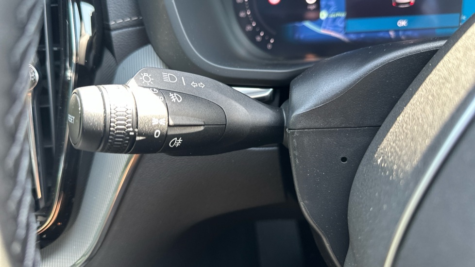 Volvo XC60 2.0 T6 335 Phev Plus Pro Dark Awd Geartronic  #41