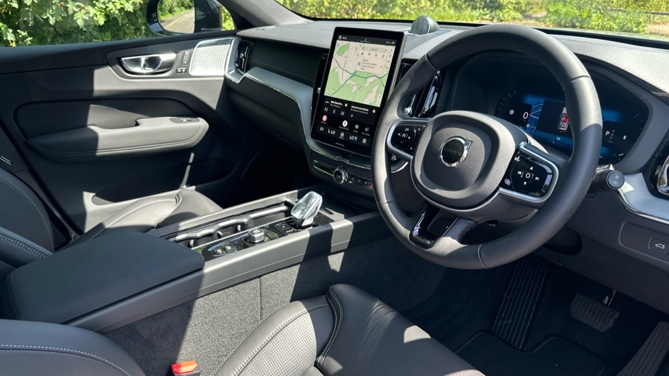 Volvo XC60 2.0 B5 Mhev Ultra Black Edition Suv Hyb Grey #4