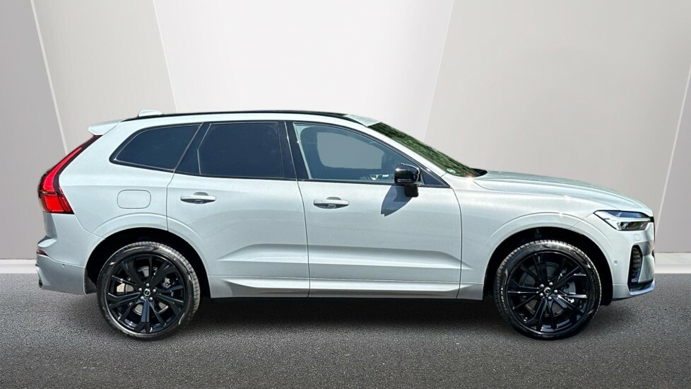 Volvo XC60 2.0 B5 Mhev Ultra Black Edition Suv Hyb Grey #3