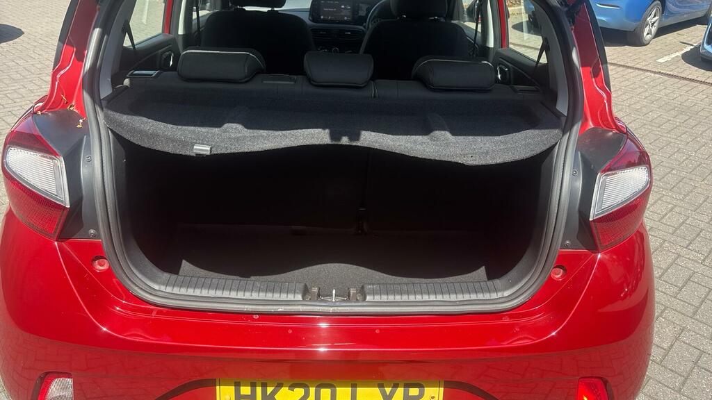 Hyundai I10 1.0 Se Connect Euro 6 Ss Red #3