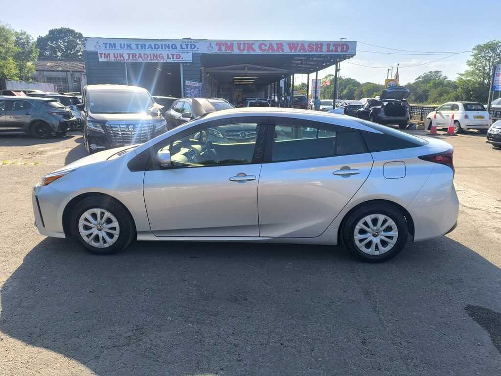 Toyota Prius 1.8 Hybrid 202070 Active 5 Seats Ulez Free Silver #6