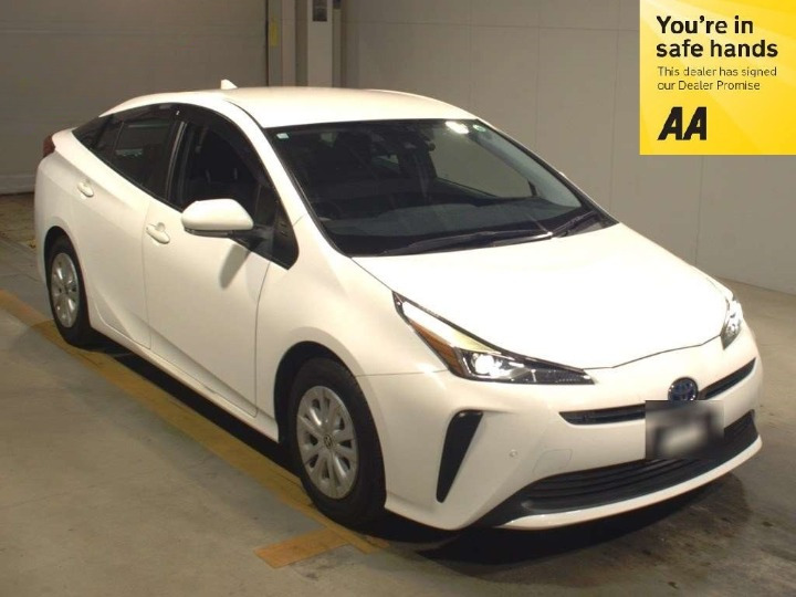 Toyota Prius 1.8 Hybrid 202020 5 Seats Ulez Free Fresh I White