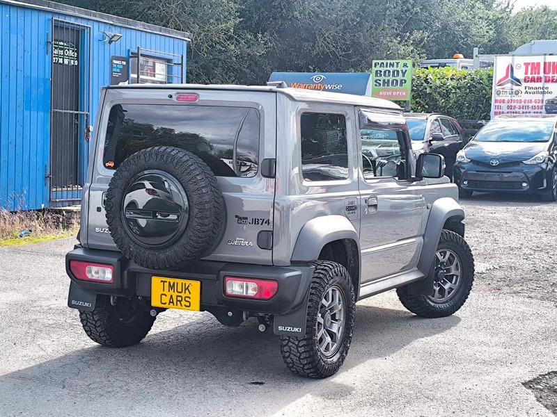 Suzuki Jimny 1.5 202323 4 Seats 2 Keys 4Wd Grey #3
