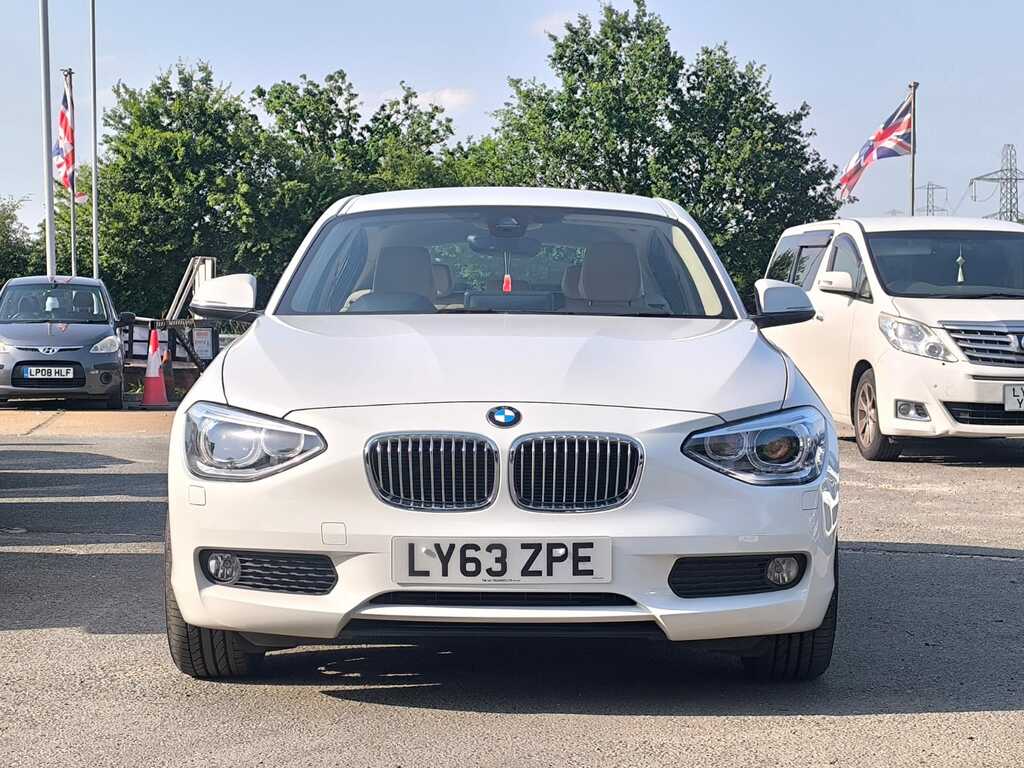 BMW 1 Series 116I 1.6 201363 Hatchback 5 Sea LY63ZPE White #6
