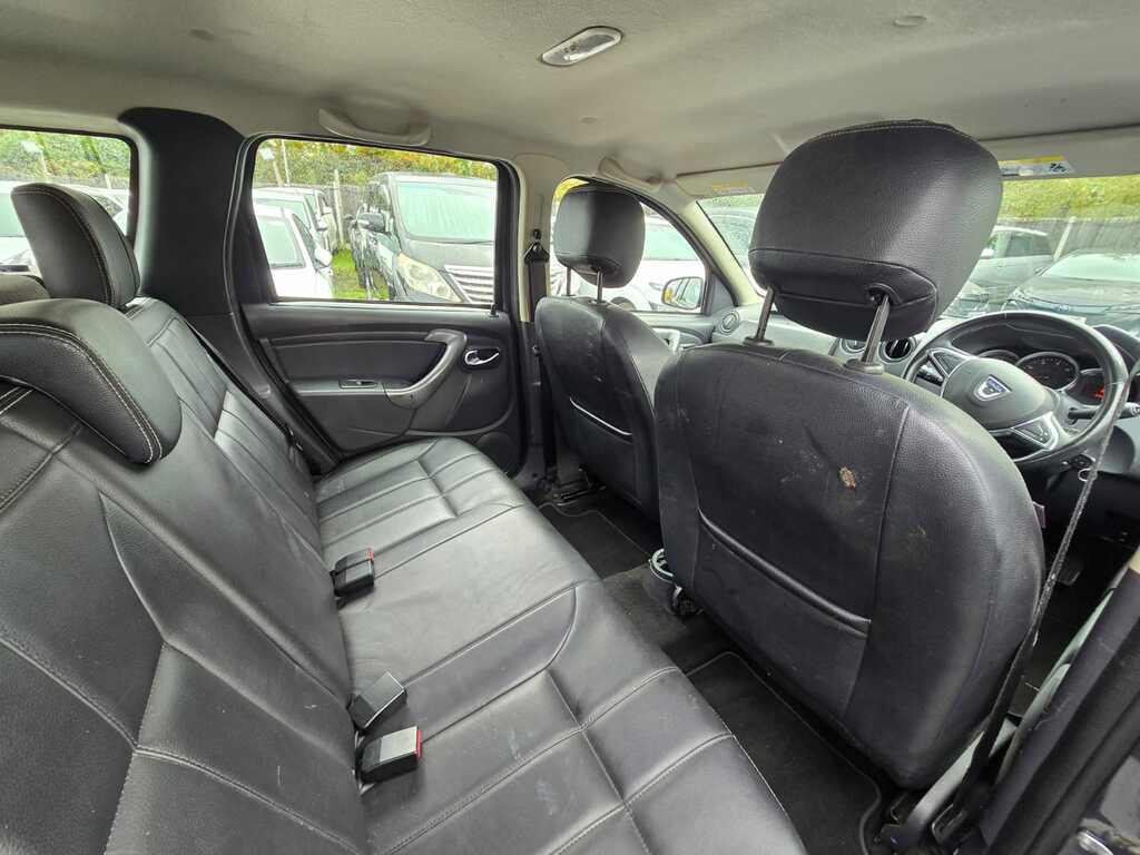 Dacia Duster 1.5 Dci Laureate Suv Black #12