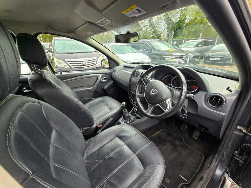 Dacia Duster 1.5 Dci Laureate Suv Black #10