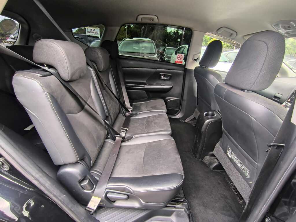 Toyota Prius+ Plus 1.8 Excel 98 Bhp White #11