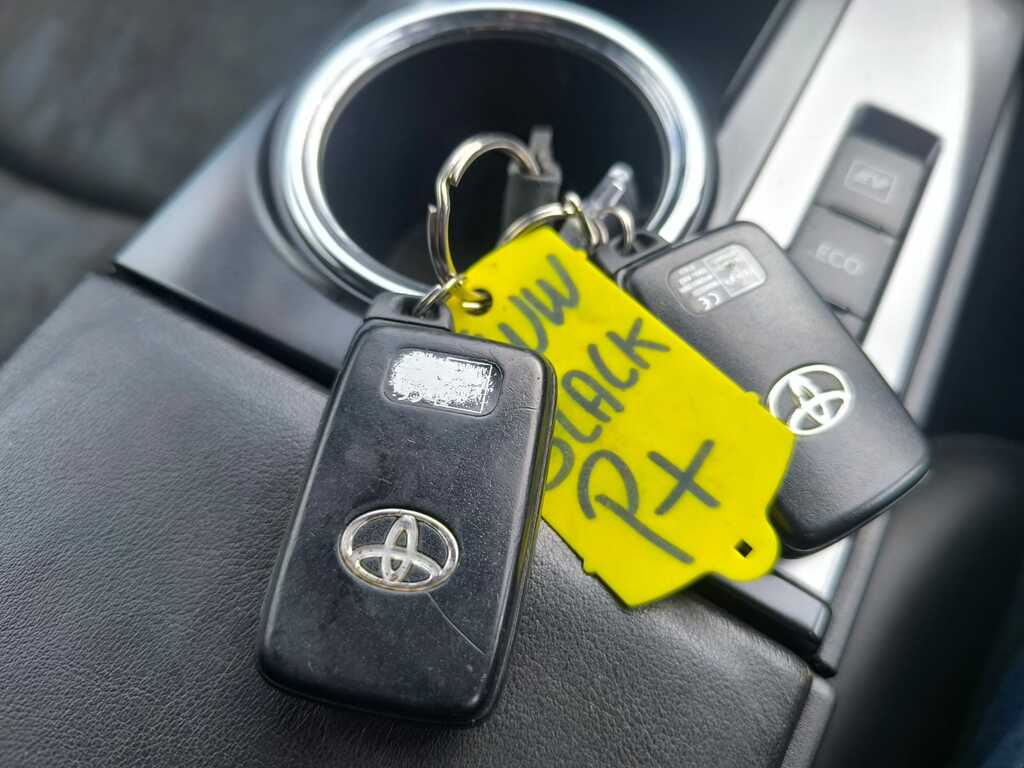 Toyota Prius+ Plus 1.8 Excel 98 Bhp White #22