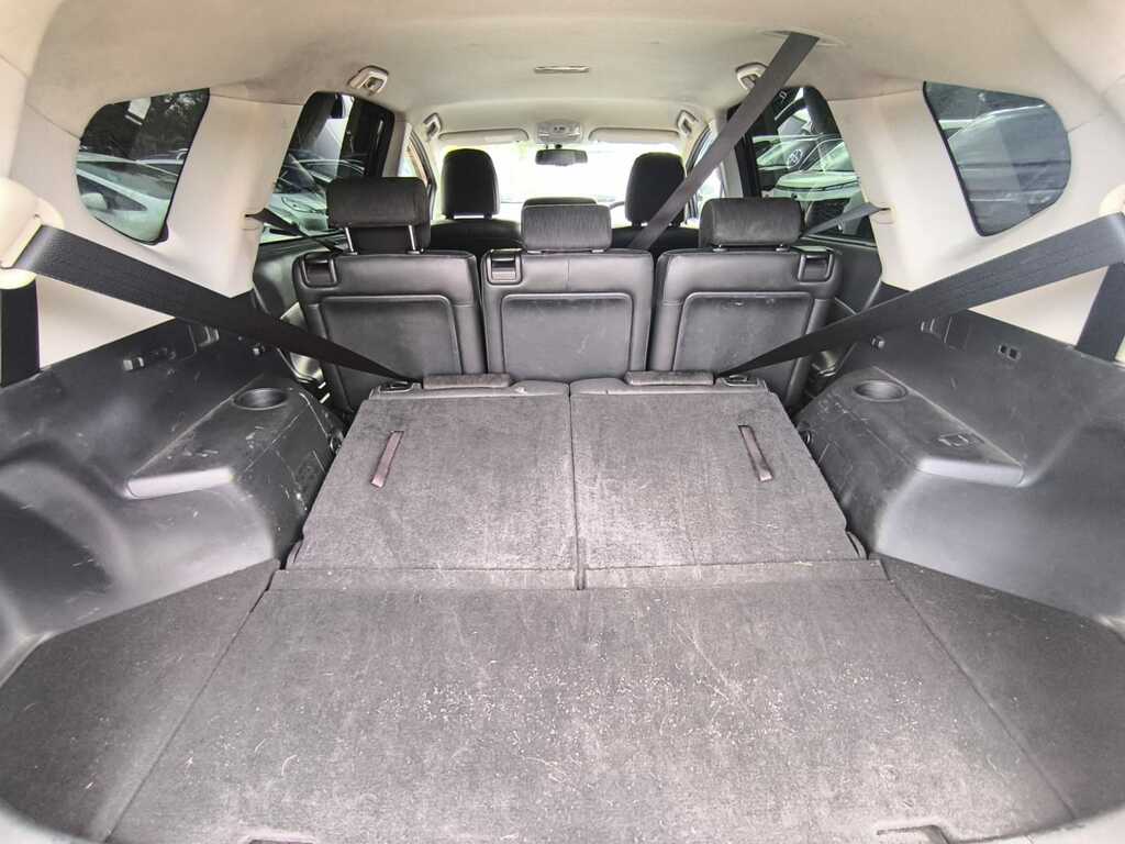 Toyota Prius+ Plus 1.8 Excel 98 Bhp White #29